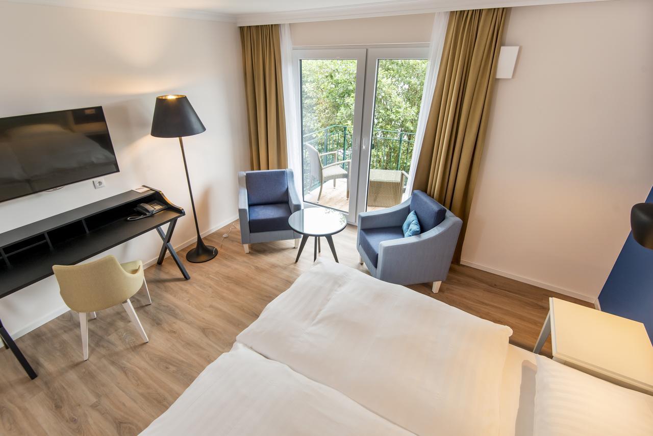 Boutique-Hotel Zur Alten Post Бюзум Екстер'єр фото