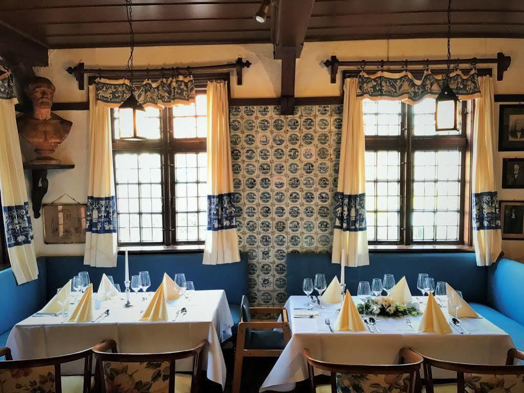 Boutique-Hotel Zur Alten Post Бюзум Екстер'єр фото